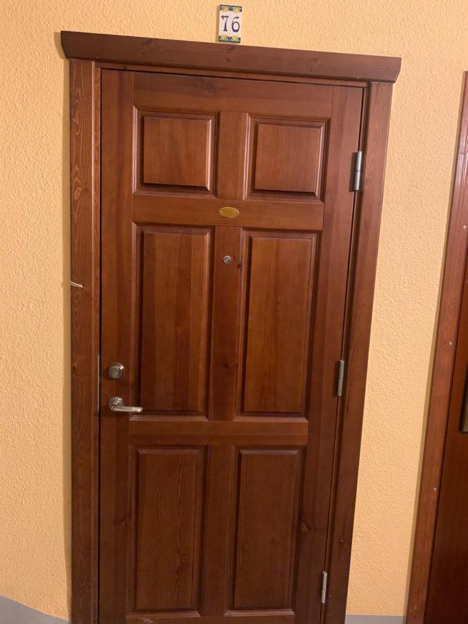 K76 - Very Nice 2-Bedrooms Apartment -2 Big Beds-1 Single Bed Tartu Buitenkant foto