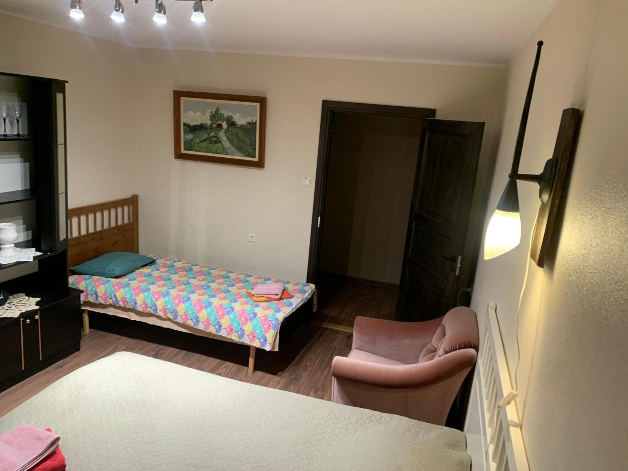 K76 - Very Nice 2-Bedrooms Apartment -2 Big Beds-1 Single Bed Tartu Buitenkant foto